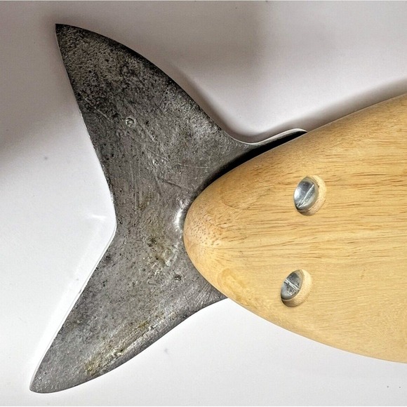 Wood Salmon Fish Shaped Charcuterie Serving Cutting Board Metal Head & Tail 23" - Picture 6 of 11